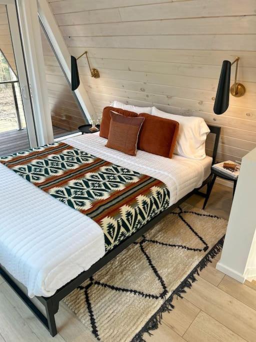 Fox Ridge-Black Alder Lodging Logan Esterno foto